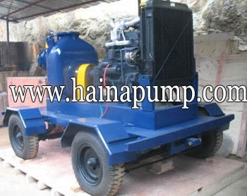 Self-priming-Engine-Driven-Trash-Pumps-with-Trailer