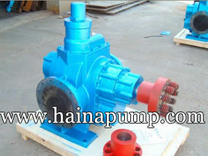 Large flows gear pump