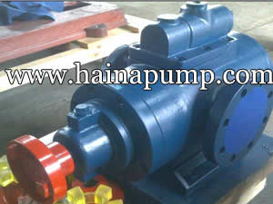 Three screw pump structure